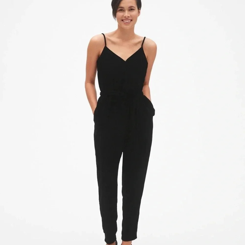 NWT Gap Velvet Jumpsuit, Black size M